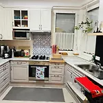 Klebi's Apartmanhaz Appartement Balatonföldvár