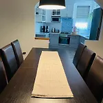 Klebi's Apartmanhaz Balatonföldvár