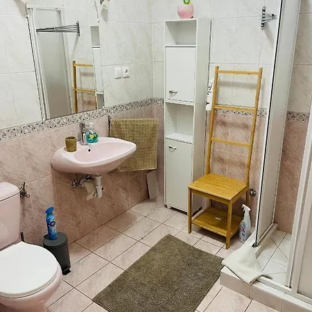 Klebi's Apartmanhaz Balatonföldvár