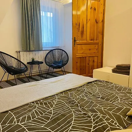 Klebi's Apartmanhaz Balatonfoldvar