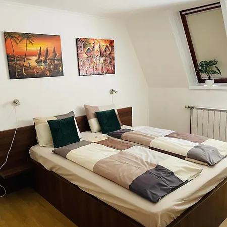Klebi's Apartmanhaz Balatonföldvár