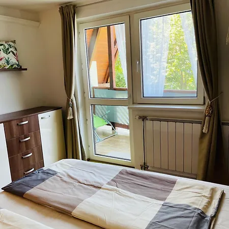 Klebi's Apartmanhaz * Balatonföldvár