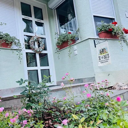 Daire Klebi's Apartmanhaz *