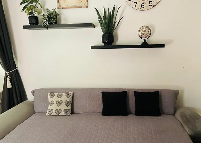 Lägenhet Klebi's Apartmanhaz *
