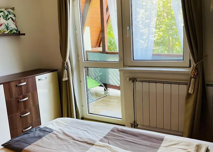 Klebi's Apartmanhaz * Balatonföldvár